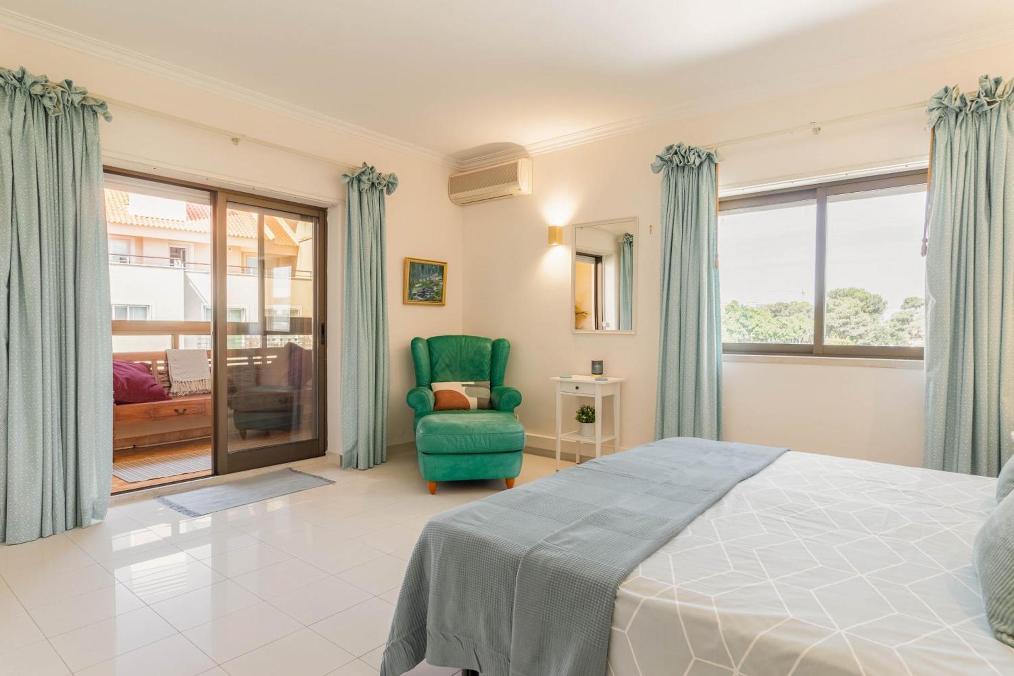 Central Cascais Apartment With Private Parking Exterior foto