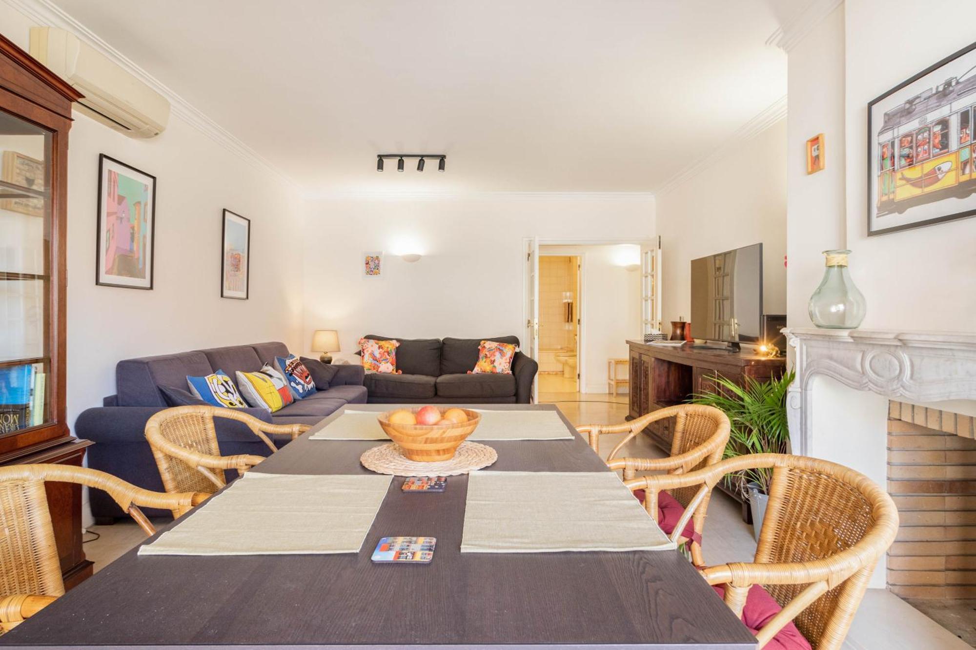 Central Cascais Apartment With Private Parking Exterior foto